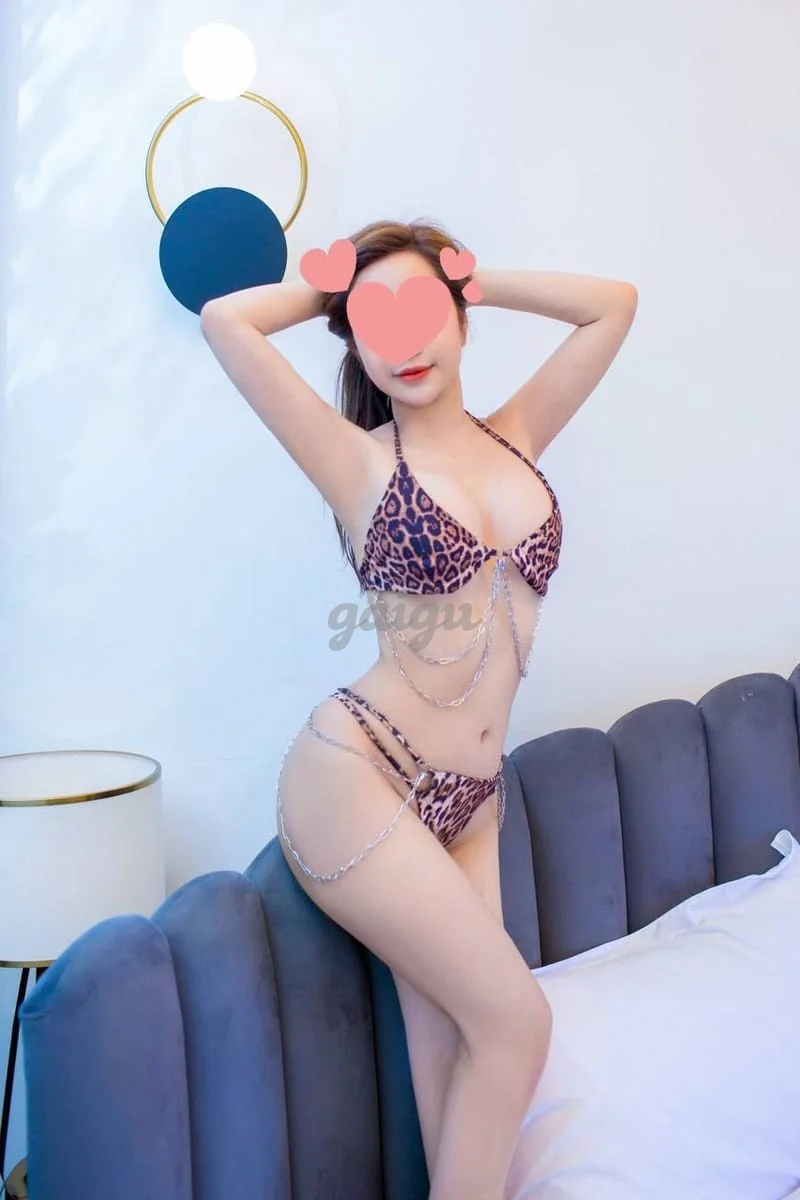 Da trắng, Bướm múp
