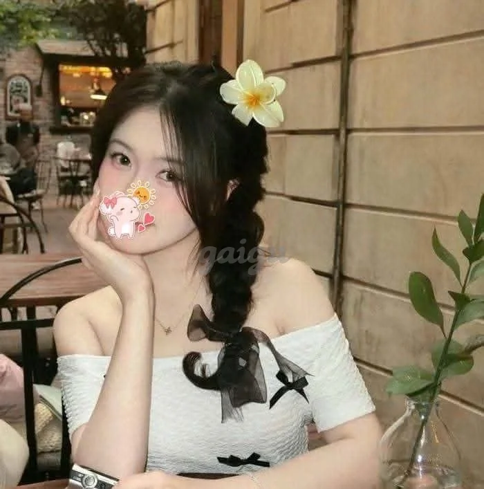 Hải Yến- Em DÂM số 1- Vú to mông bự bướm khít