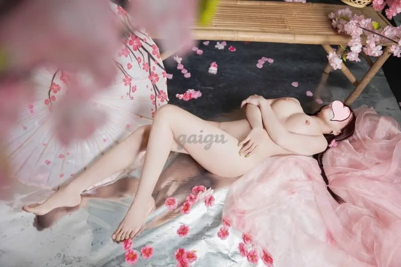 ✨MỸ TIÊN✨ hàng ngon vú to, mông mẩy, ăn mặc gợi cảm, làm việc nhiệt tình, chăm chỉ