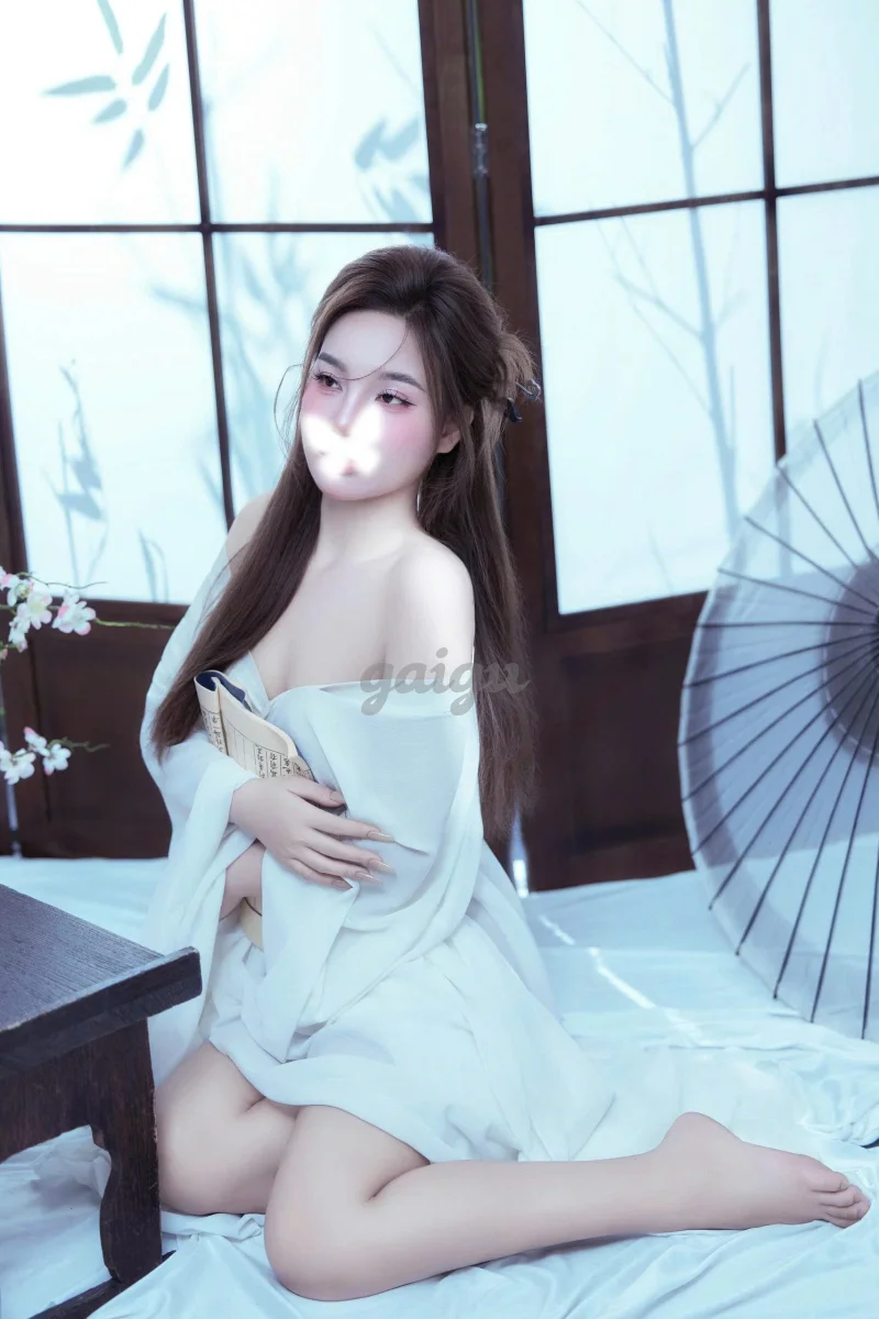 🌸CHANG CHANG🌸 2004 - XINH ĐẸP - SEXY - QUYẾN RŨ
