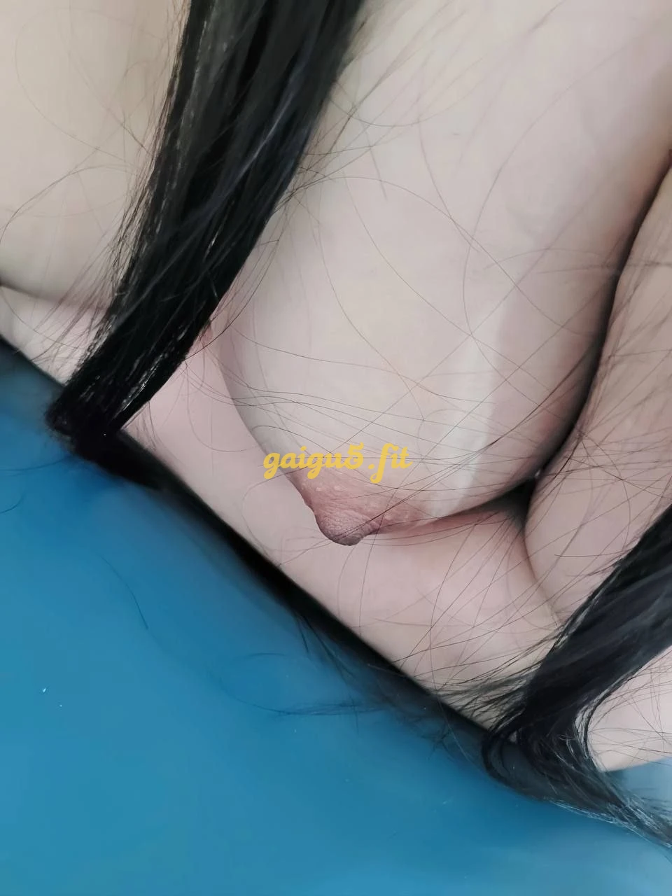 Bé Kẹo 2k1 mặt xinh dáng chuẫn vào đời.