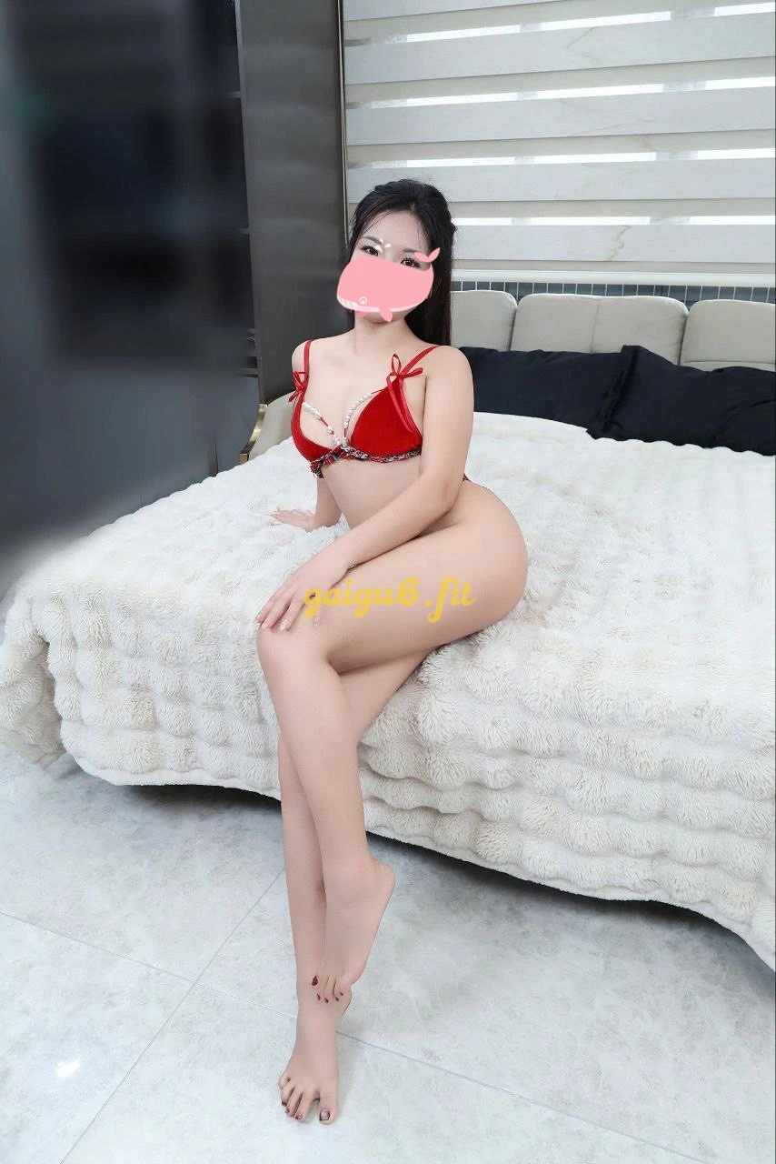 Bé Thương- em hàng ngoan dâm , hiền lành dể thương!