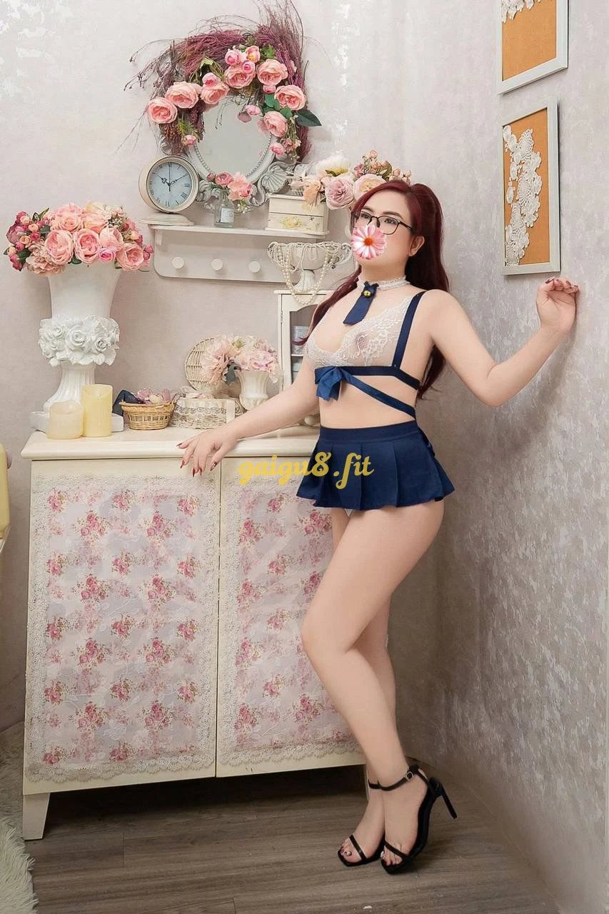 Ngọc Huyền Gái Xinh Nhiệt Tình, Phục Vụ Hết Mình Như Người Yêu