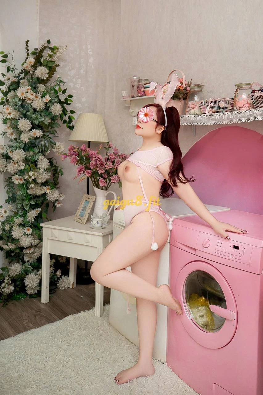Ngọc Huyền Gái Xinh Nhiệt Tình, Phục Vụ Hết Mình Như Người Yêu