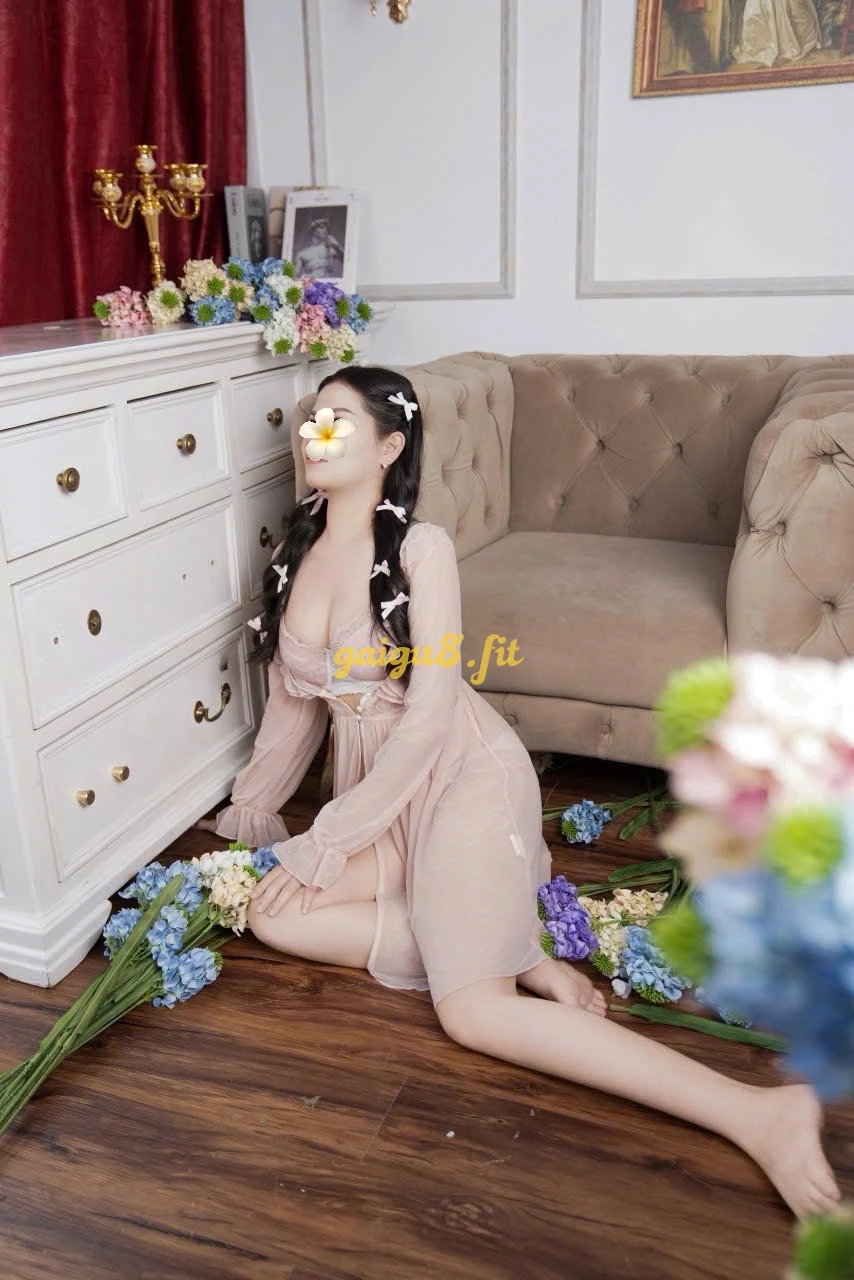 NGÂN :MỚI LÊN SÓNG MỘT EM SIÊU PHẨM GÁI - CƠ THỂ NGỌT NGÀO NÓNG BỎNG ,CẢM XÚC BẤT TẬN MỌI CON CHIM.