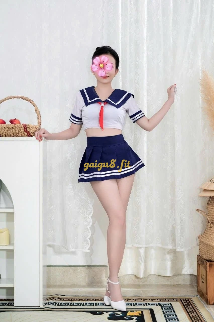 Băng Di xinh đẹp sắc sảo Phục vụ chu đáo cosplay sexy : Hầu gái , nữ sinh ren lưới lọt khe..