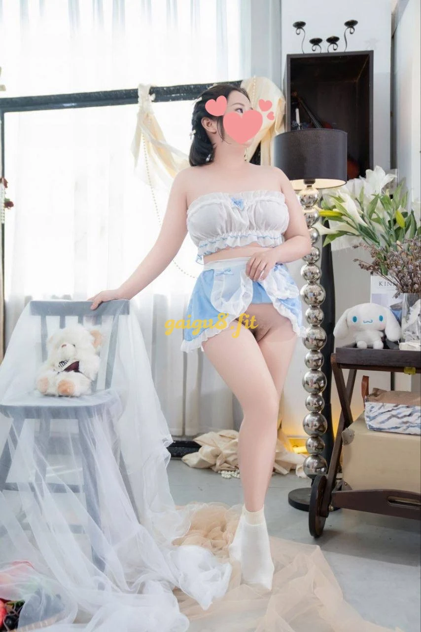 LY CHUPY MÚP DÂM SEVICE CỰC PHÊ
