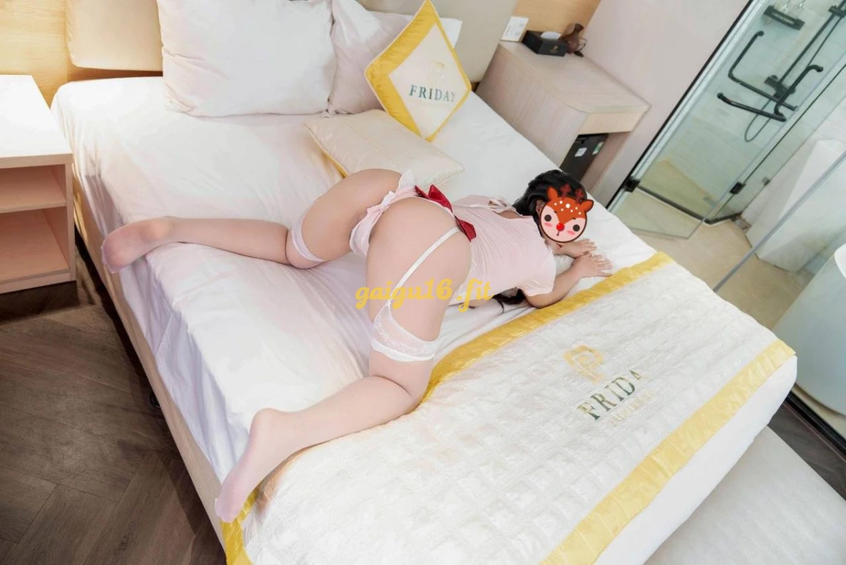 BÉ MÂY NÉT DÂM HIỆN LÊN GƯƠNG MẶT BODY CHUẨN LÀM TÌNH GIỎI CHIỀU KHÁCH TỚI BẾN