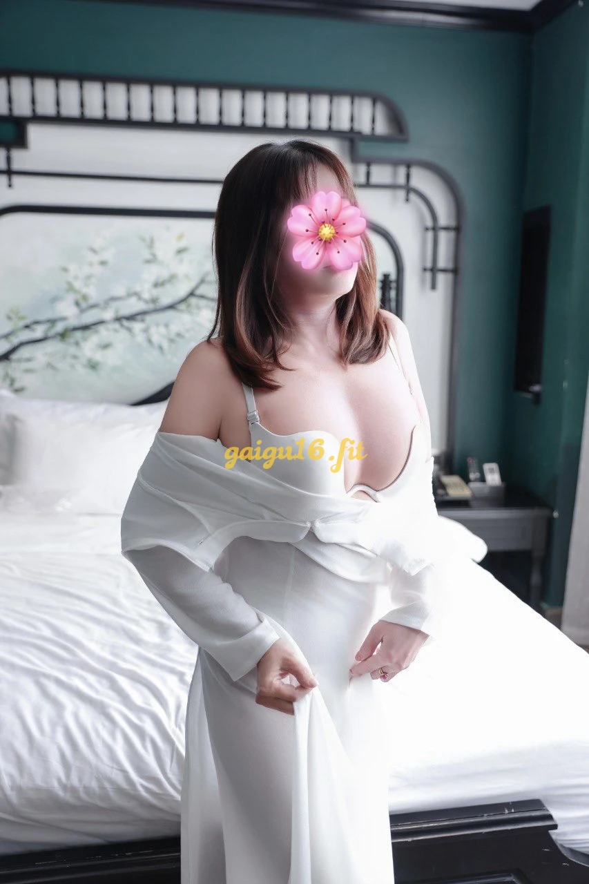 ❤️LAN PHƯƠNG❤️GÁI DÂM-LÀM TÌNH BAO PHÊ-CHIỀU KHÁCH LÊN ĐỈNH
