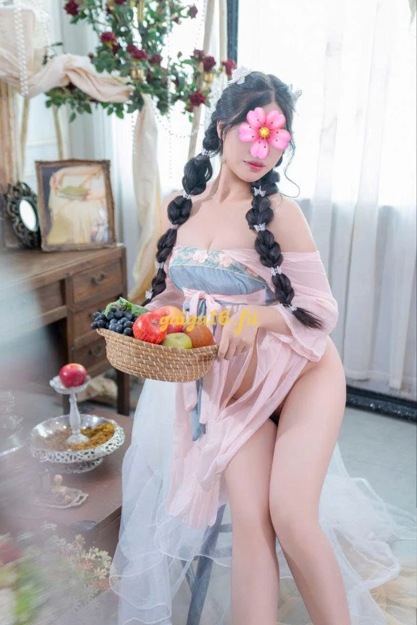 New Hót Teen 2k8 Bé Thanh Trà Baby 🌸 Non Tơ Sexy Đáng Yêu Quyến Rũ