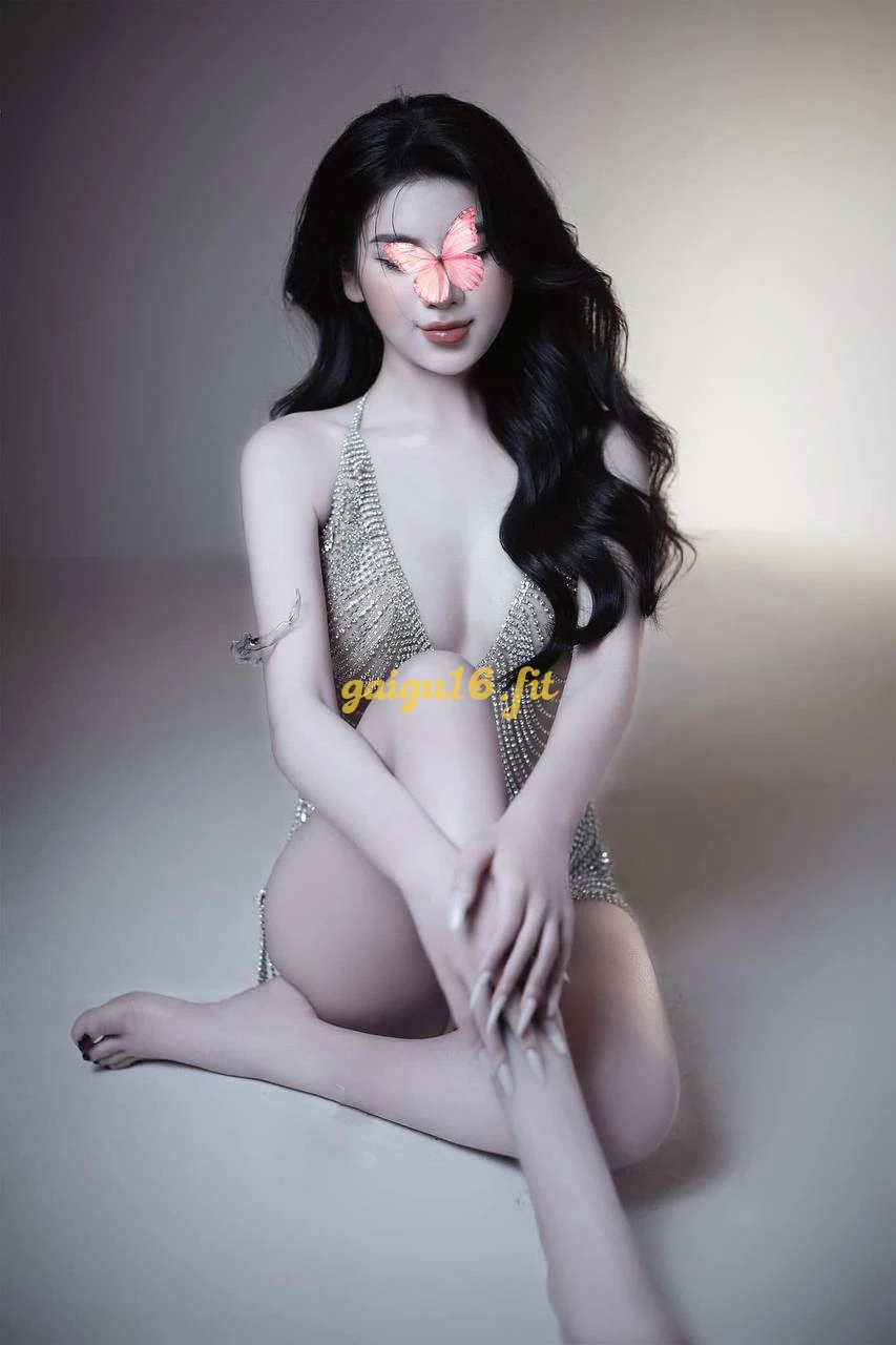 Tuệ San💔sexy babe hot girl