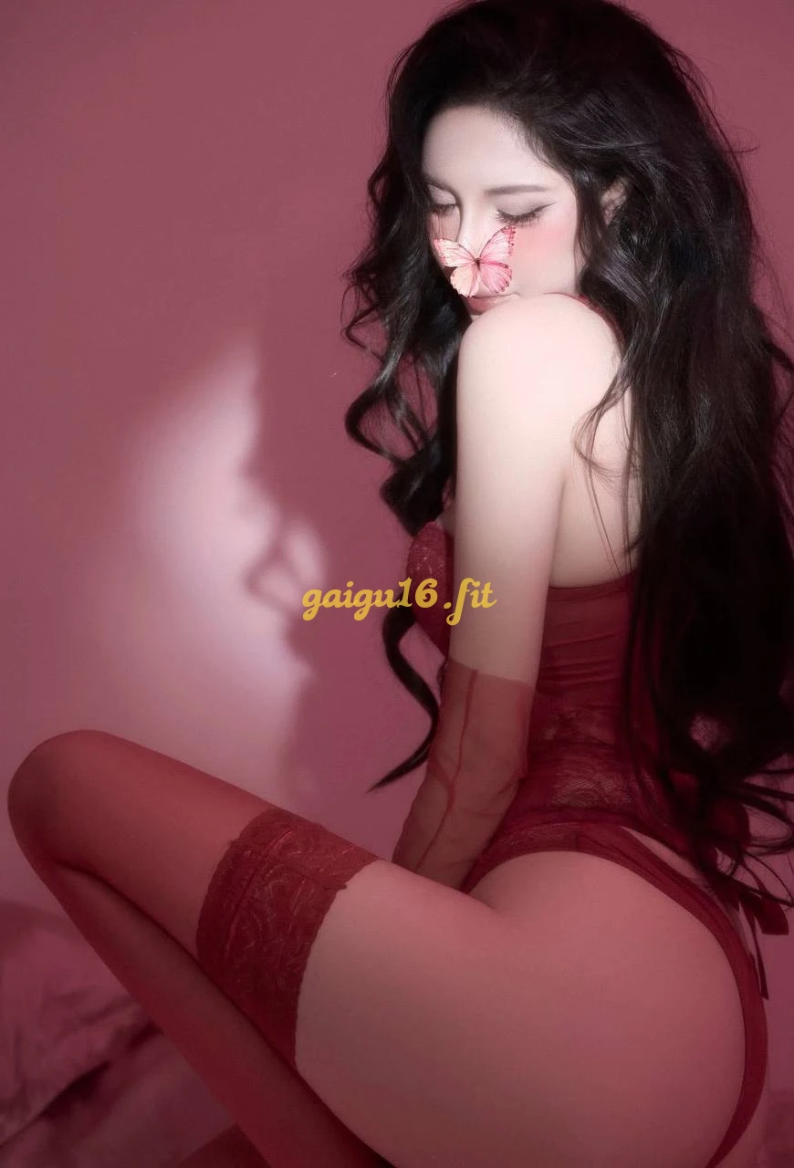 Tuệ San💔sexy babe hot girl