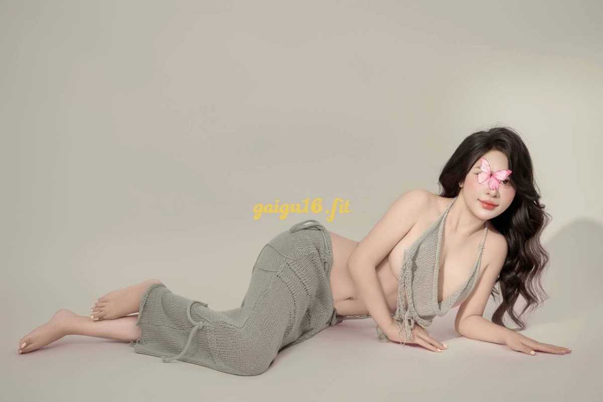 Tuệ San💔sexy babe hot girl