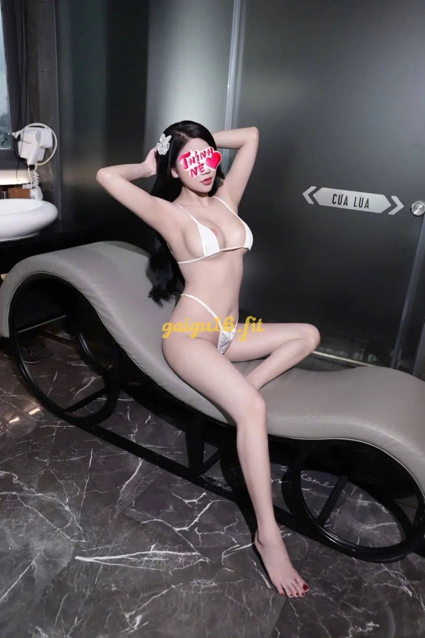 ❤️ THANH THANH - Bé Teen xinh dâm - Body quá ngon - Service ngon