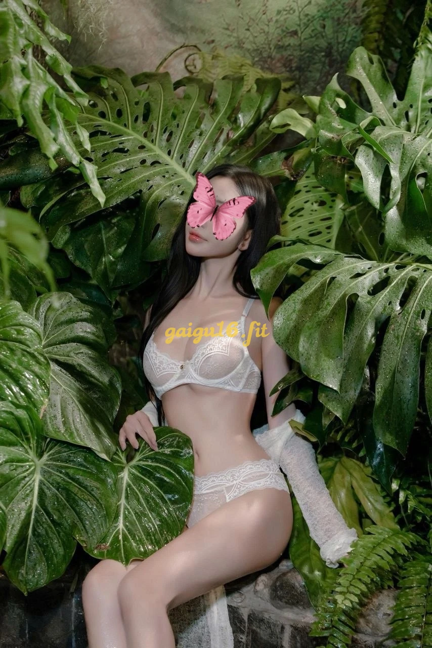 HOT GIRL❤️KIM LYNH❤️HÀNG NGON-BODY HẤP DẪN,CHẤT LƯỢNG CAO