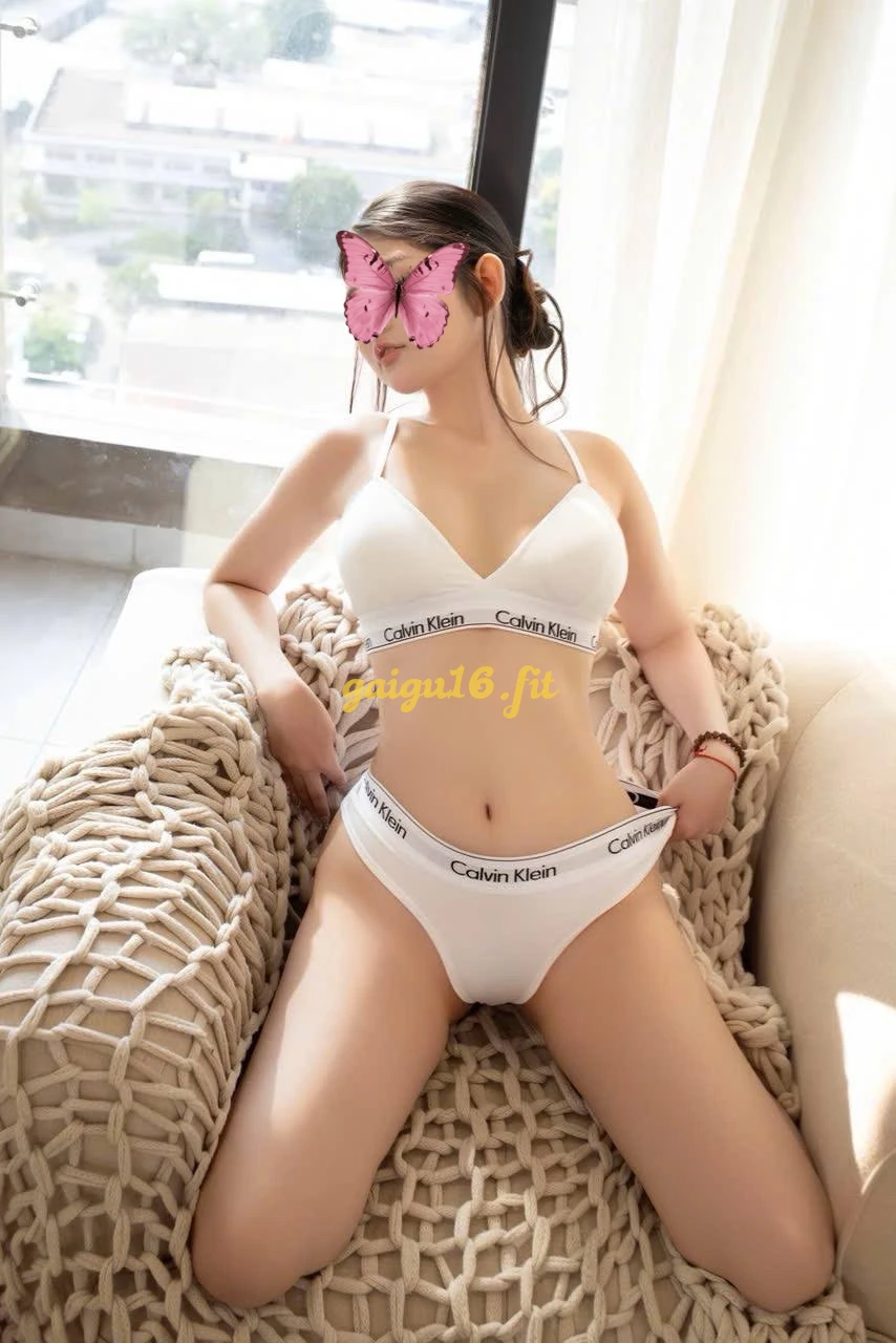 NEW HOT BÉ GIA KỲ 2006 - XINH XẮN DỄ THƯƠNG, BODY CHÁY CỰC ĐAM MÊ