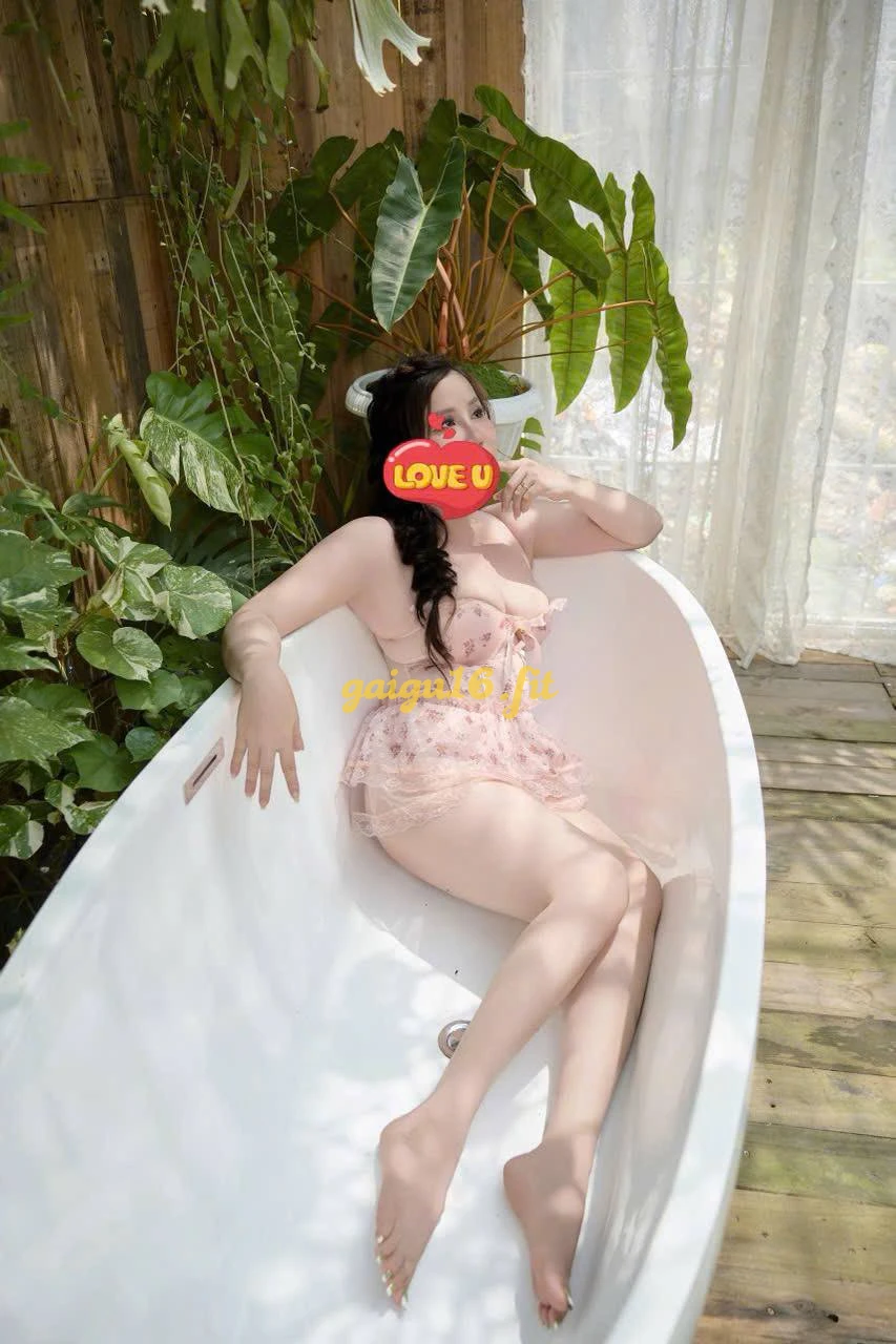 KIM NGỌC ❤️ XINH DỄ THƯƠNG DỄ DÀNG LÊN ĐỈNH CÙNG EM - CHIỀU KHÁCH MAX PING
