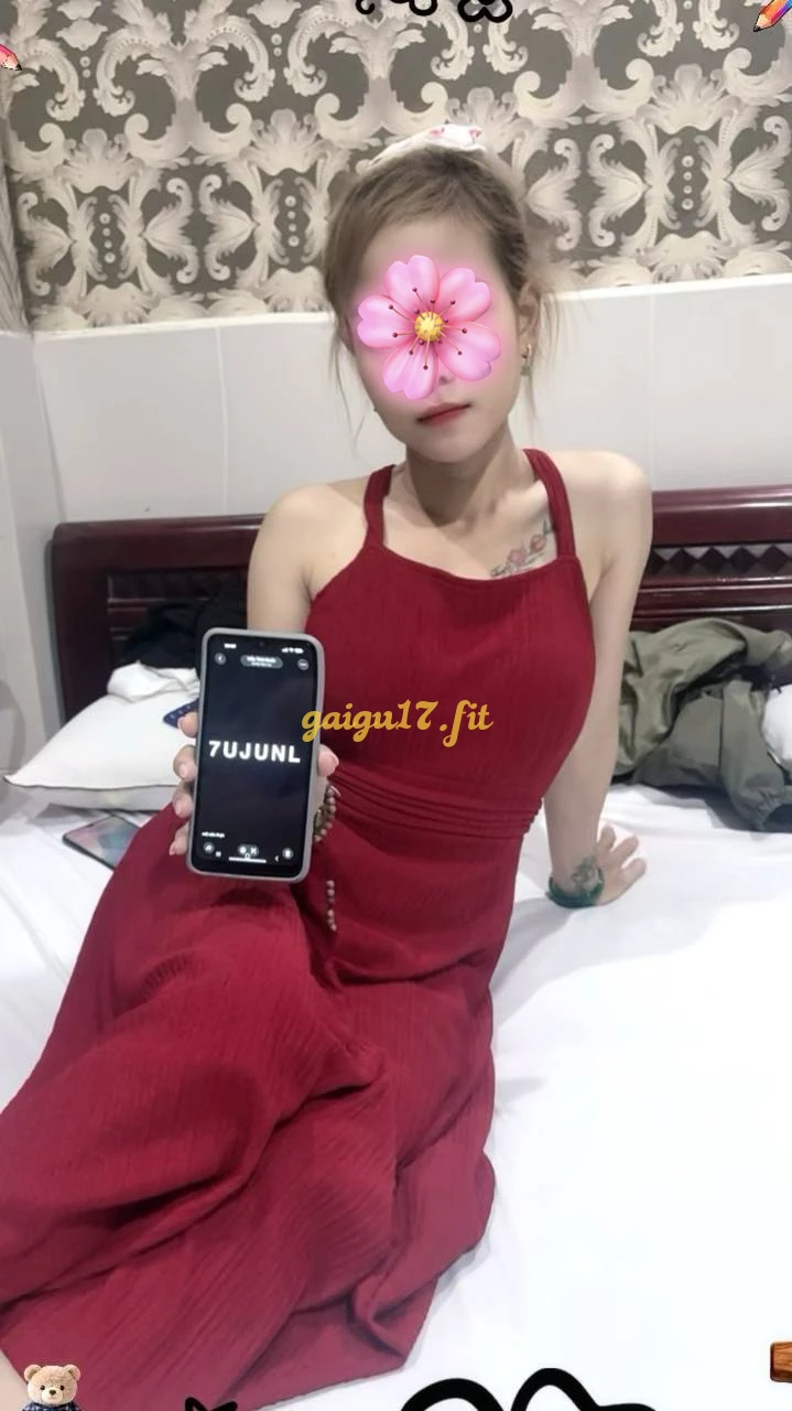 ÁI PHƯƠNG BÍM KHÍT - LÀM TÌNH CHUYÊN NGHIỆP - CHIỀU kHÁCH