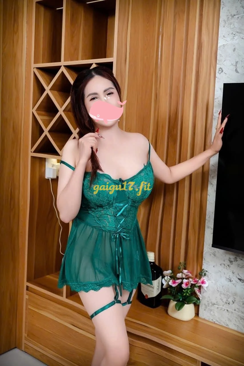 Minh Hiền- siêu máy bay, ngon tươi bổ rẻ!!!
