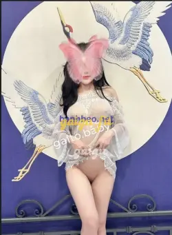 HOTGIRL BÉ LUXY XINH XẮN SIÊU PHẨM ĐẴNG CẤP LÀM TÌNH VỚI TƯ THẾ ĐỘC ĐÁO CHIỀU KHÁCH