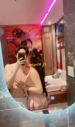 Ảnh đánh giá gái gọi